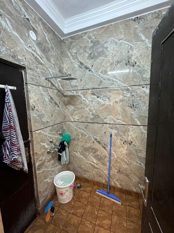 Furnished Amenities in 2 BHK Builder Floor at Sector 37 – for Rent