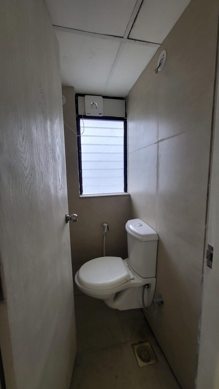 Bathroom, dombivli east 1 Bedroom 700 Sq.Ft. Apartment In Dombivli East Thane 8732700
