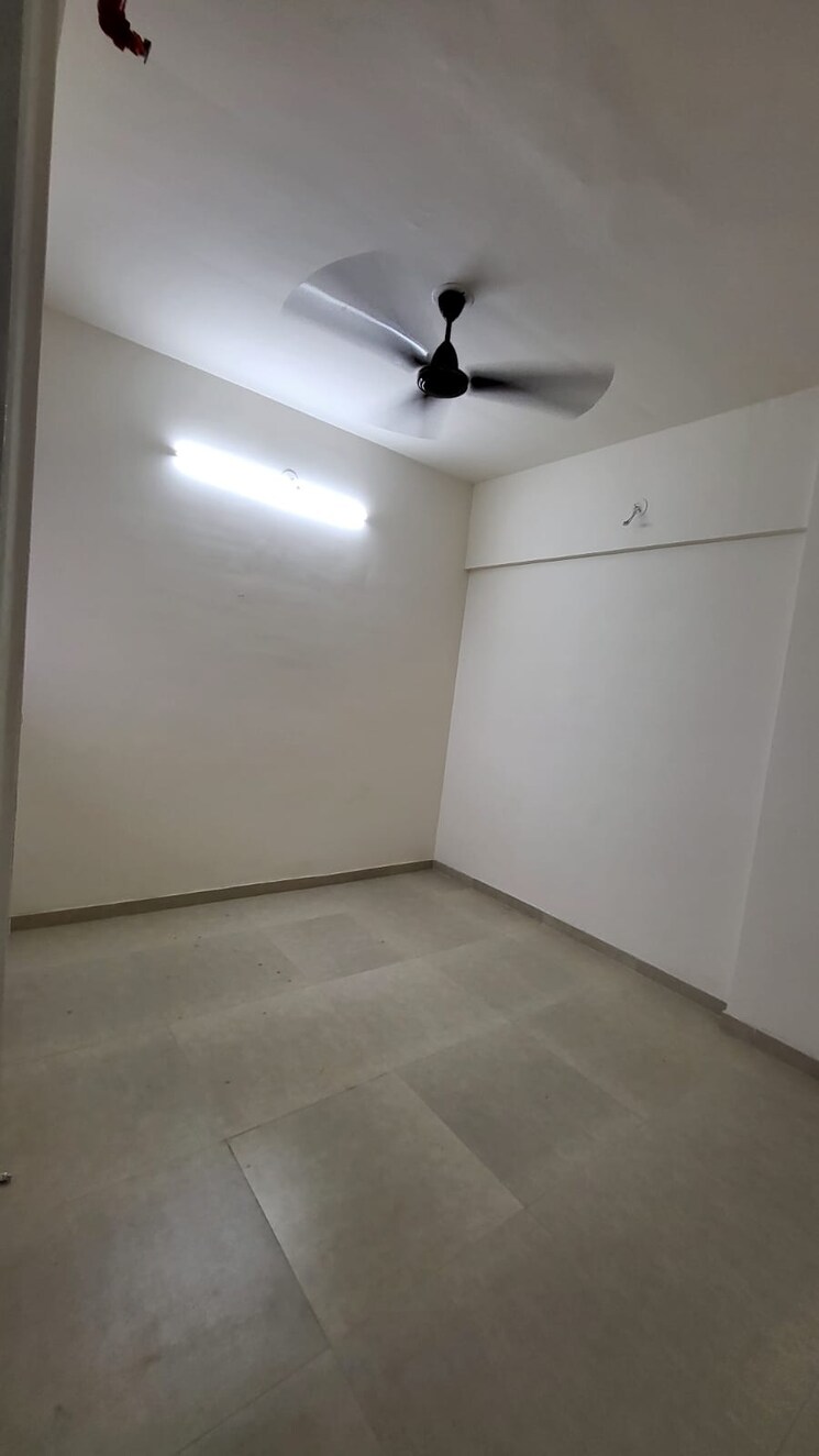 Room, dombivli east 1 Bedroom 700 Sq.Ft. Apartment In Dombivli East Thane 8732700