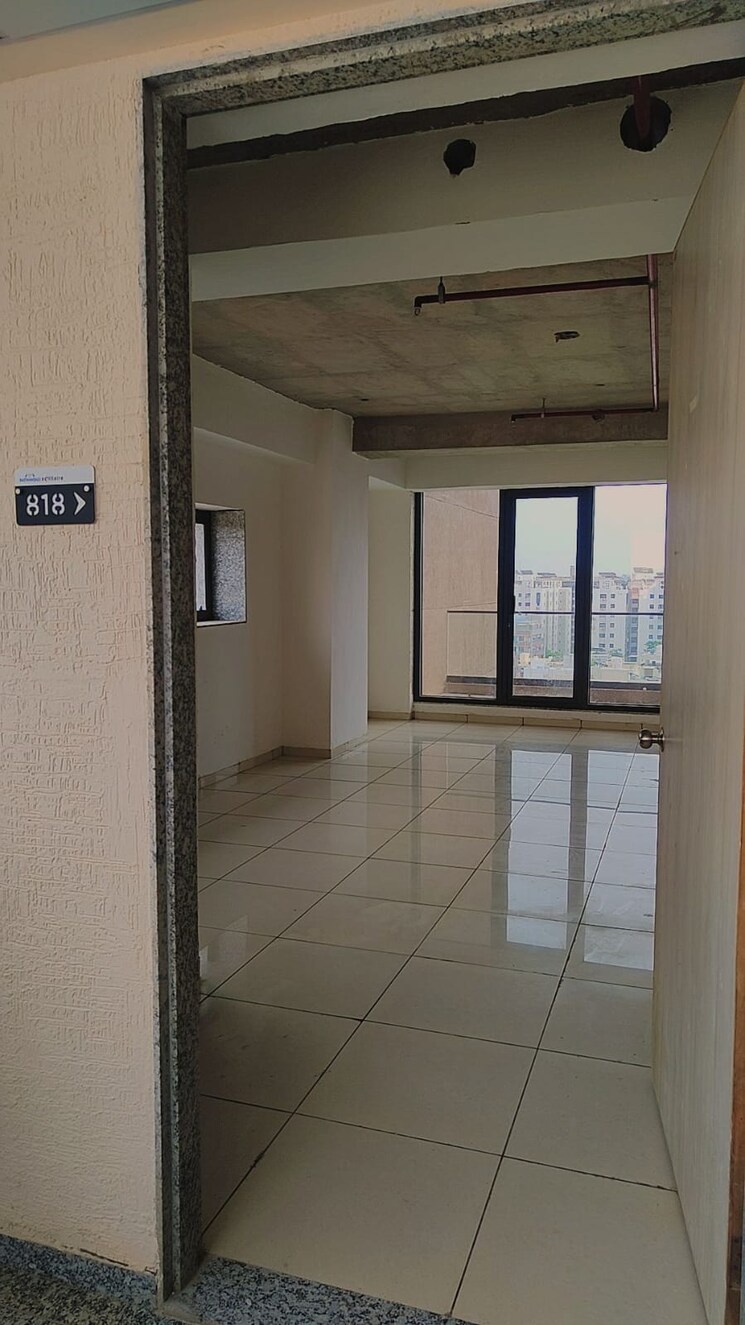 Room, ratnanjali-square Commercial Office Space 1063 Sq.Ft. In Jodhpur Ahmedabad 8732767