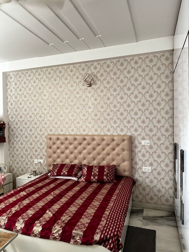 Bedroom, indiabulls-centrum-park 4 Bedroom 2875 Sq.Ft. Apartment In Sector 103 Gurgaon 8732876