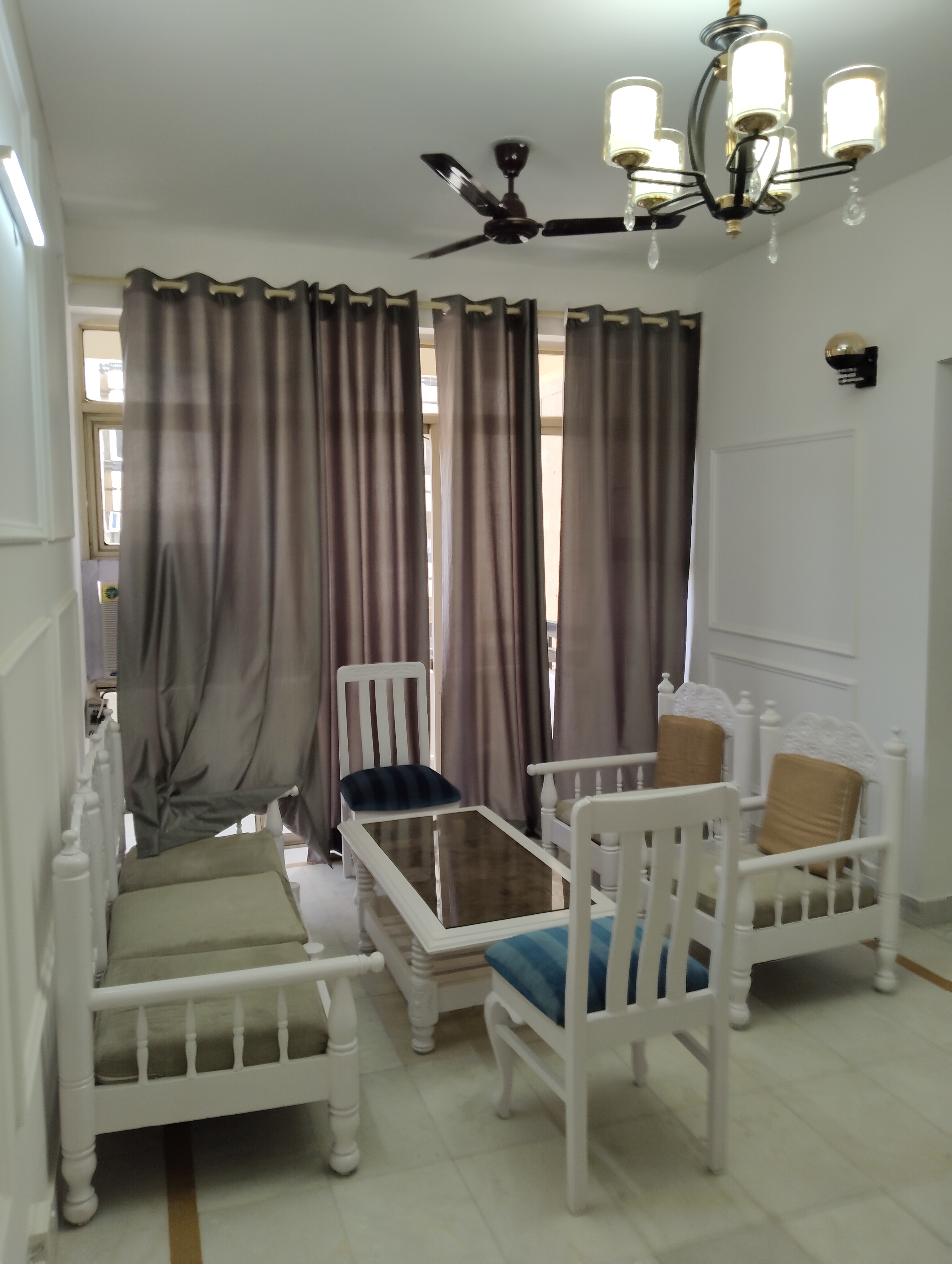 1 BHK Apartment For Rent in Ansal Sushant Estate