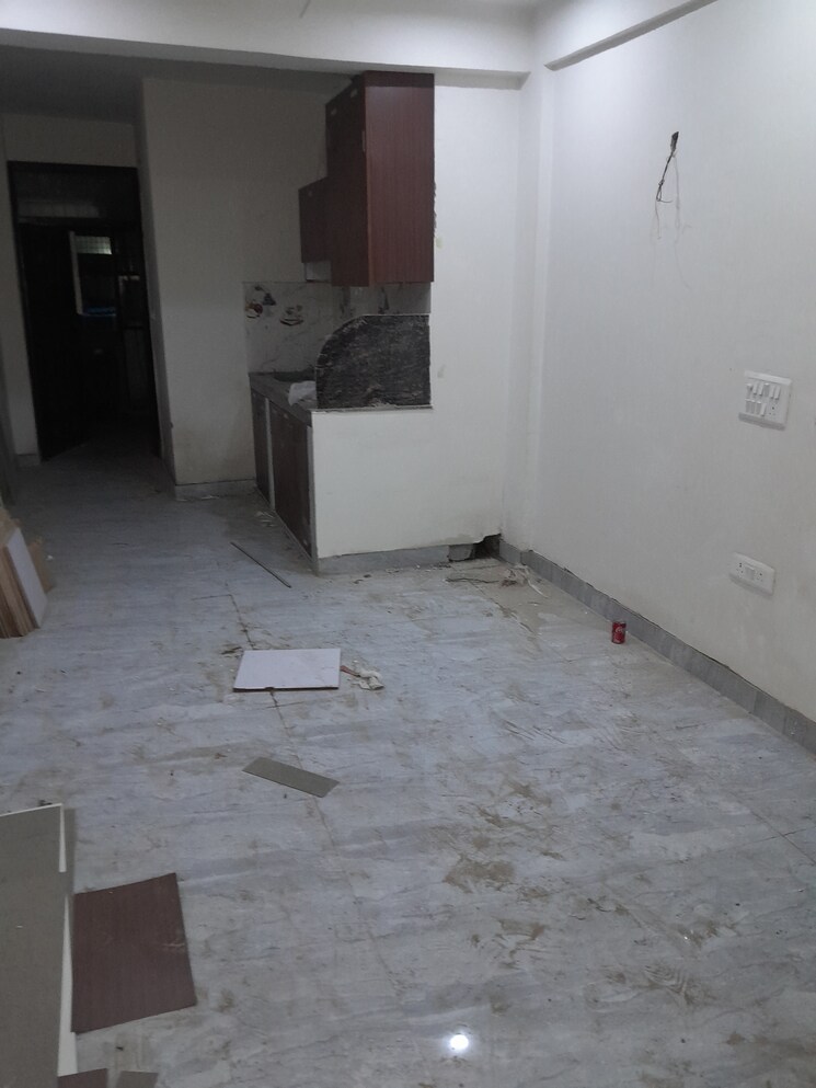 Kitchen, baraula 2.5 Bedroom 65 Sq.Yd. Builder Floor In Baraula Noida 8733022