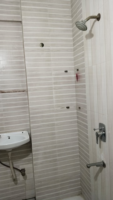 Bathroom in 2 BHK Apartment at Krishna Residency Kopar Khairane, Kopar Khairane – for Sale