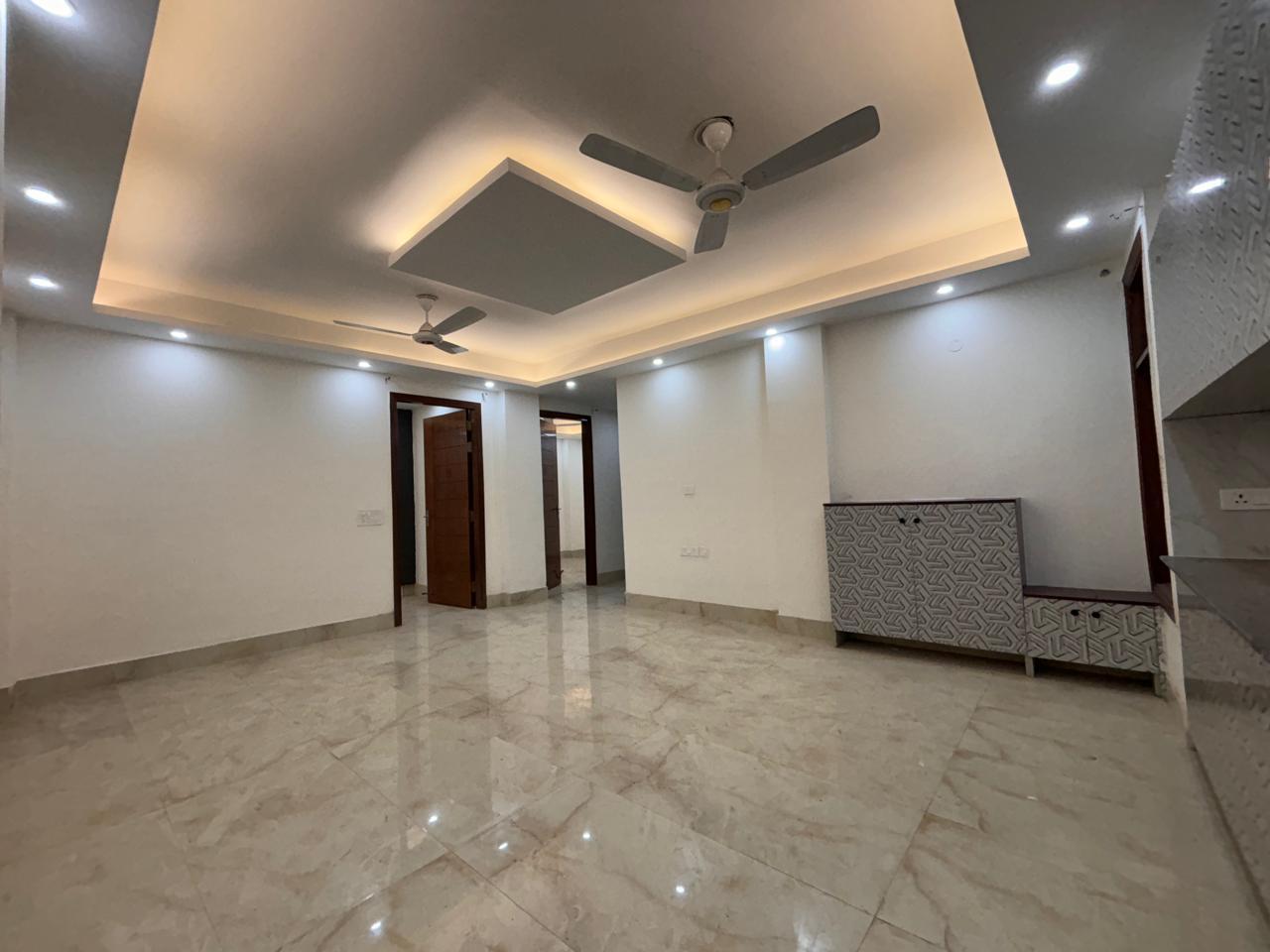 2 BHK Builder Floor For Rent in Saket