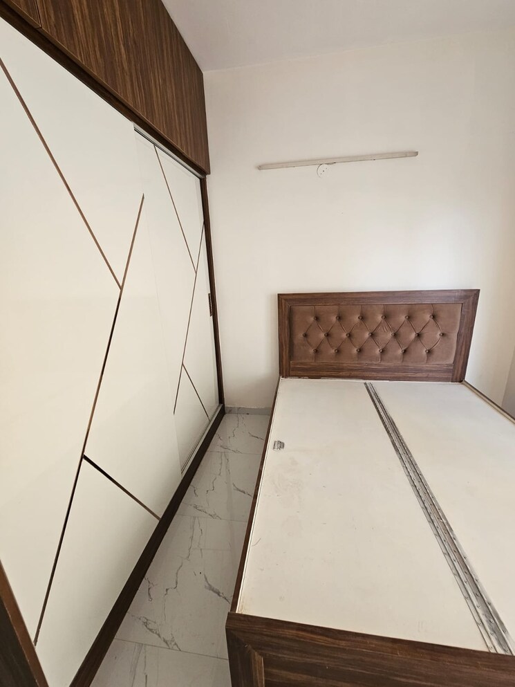 undefined, pivotal-paradise 2 Bedroom 686 Sq.Ft. Apartment In Sector 62 Gurgaon 8733147