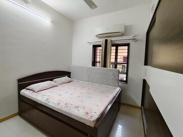 Bedroom in 4 BHK Independent House at Waghodia Road – for Sale
