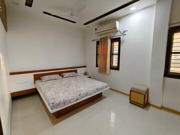 Bedroom in 4 BHK Independent House at Waghodia Road – for Sale