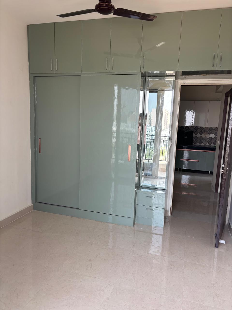 2 BHK + Servant Room Apartment For Rent in Signature Global Prime