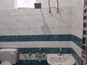 Bathroom in  Pg at Tindola – for Rent