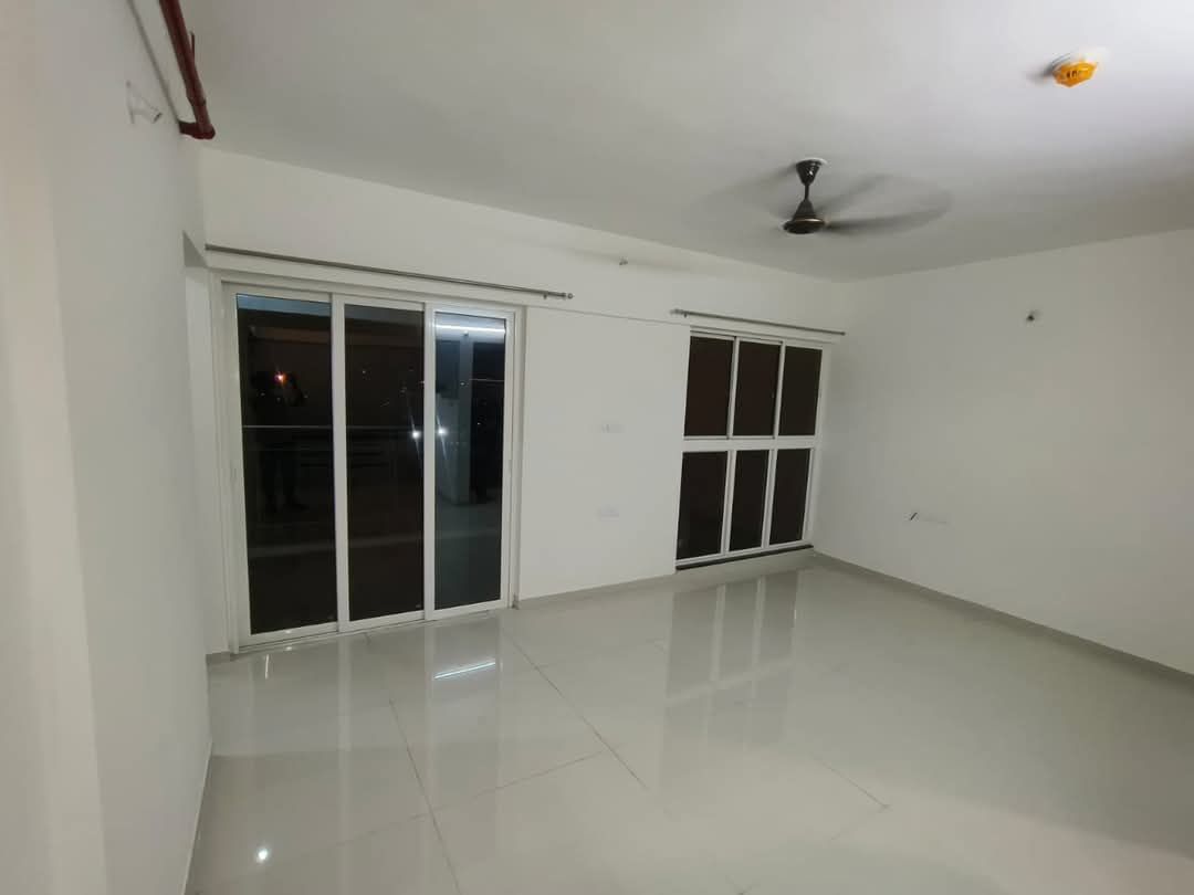 1 BHK Apartment For Rent in Paranjape Trident Towers