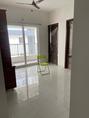 Room in 3 BHK Apartment at Vasavi Solitaire Heights, Ameerpet – for Rent