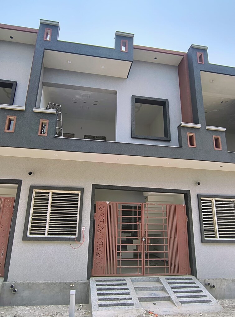 Cover Image, modipuram bypass 3.5 Bedroom 108 Sq.Yd. Independent House In Modipuram Bypass Meerut 8733205