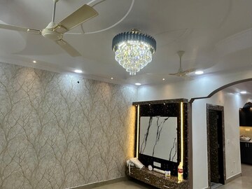 Furnished Amenities in 2 BHK Builder Floor at Maya Homes, Indrapuram – for Rent