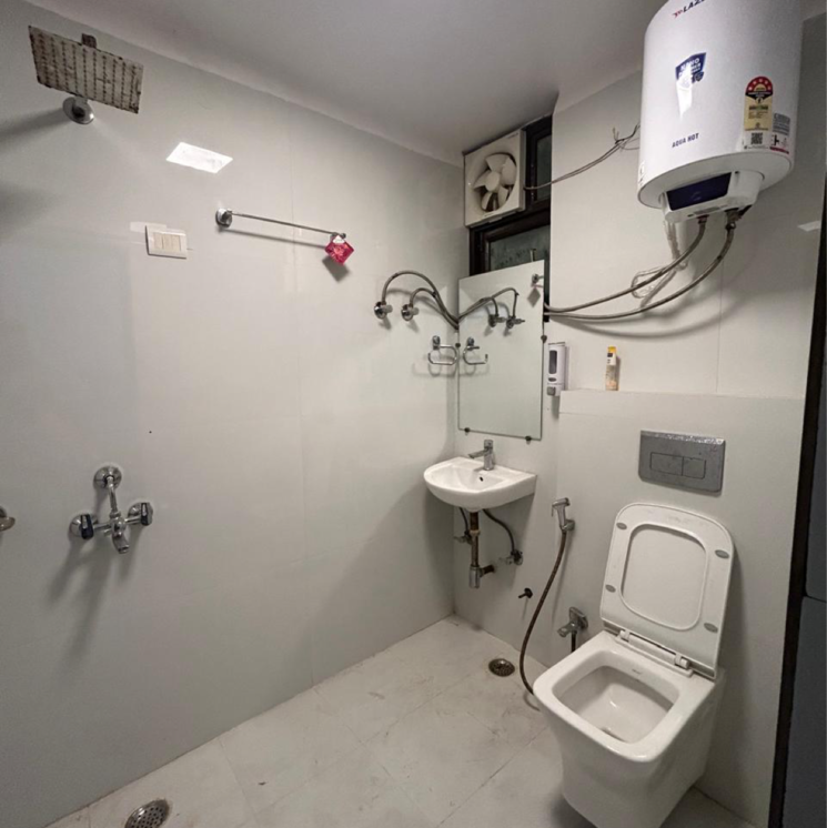 Bathroom, ansal-celebrity-suites 2.5 Bedroom 1200 Sq.Ft. Apartment In Choma Gurgaon 8733386