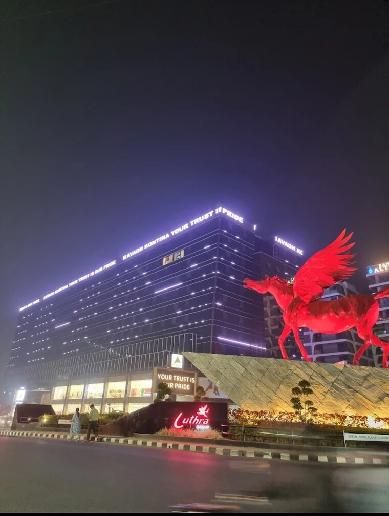 Exterior View, vip road vesu Commercial Showroom 6500 Sq.Ft. In Vip Road Vesu Surat 8733372