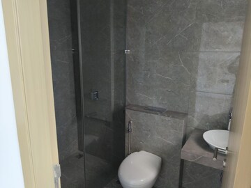 Bathroom in 4 BHK Apartment at Oberoi Sky City, Borivali East – for Rent