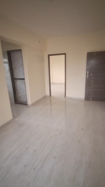 Room in 1 BHK Apartment at Kalina – for Sale