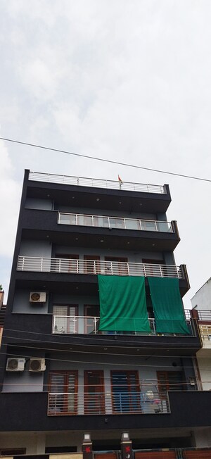 3.5 BHK Builder Floor – Exterior View View at Sector 21d - for Sale