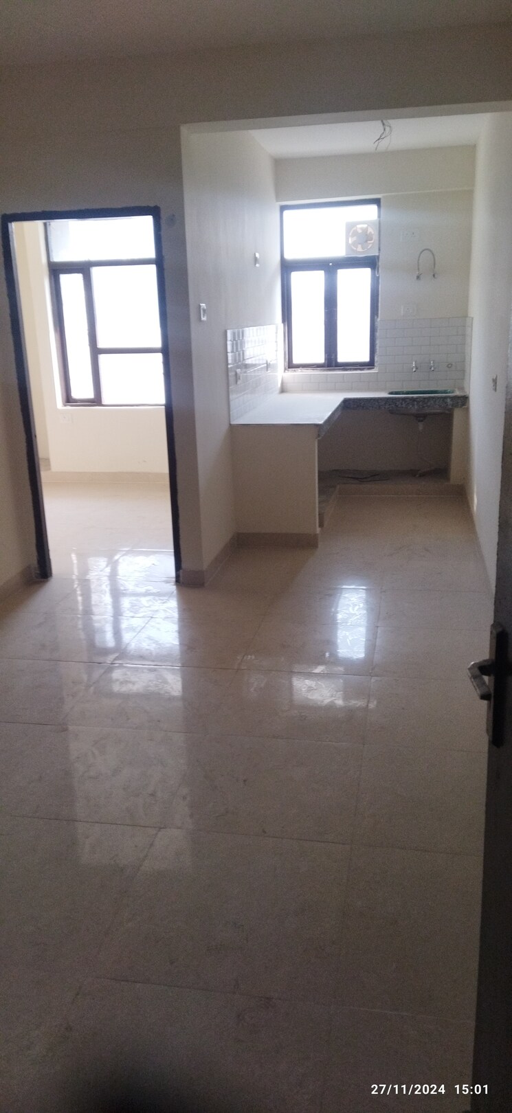 Room, sector 21d 3.5 Bedroom 250 Sq.Yd. Builder Floor In Sector 21d Faridabad 8733362