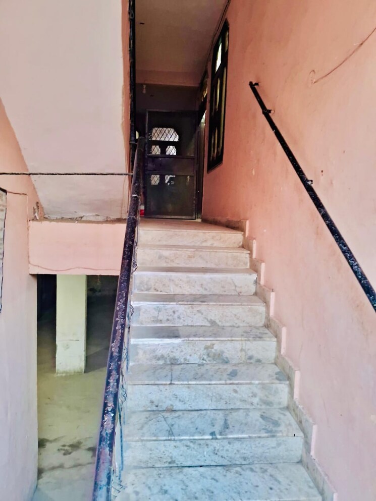 undefined, rajendra nagar sector 4 3 Bedroom 1211 Sq.Ft. Apartment In Rajendra Nagar Sector 4 Ghaziabad 8733467