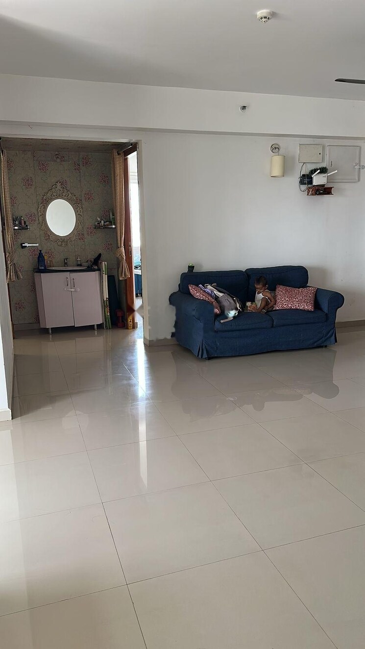 Bathroom, incor-one-city 3 Bedroom 1735 Sq.Ft. Apartment In Kukatpally Hyderabad 8733504