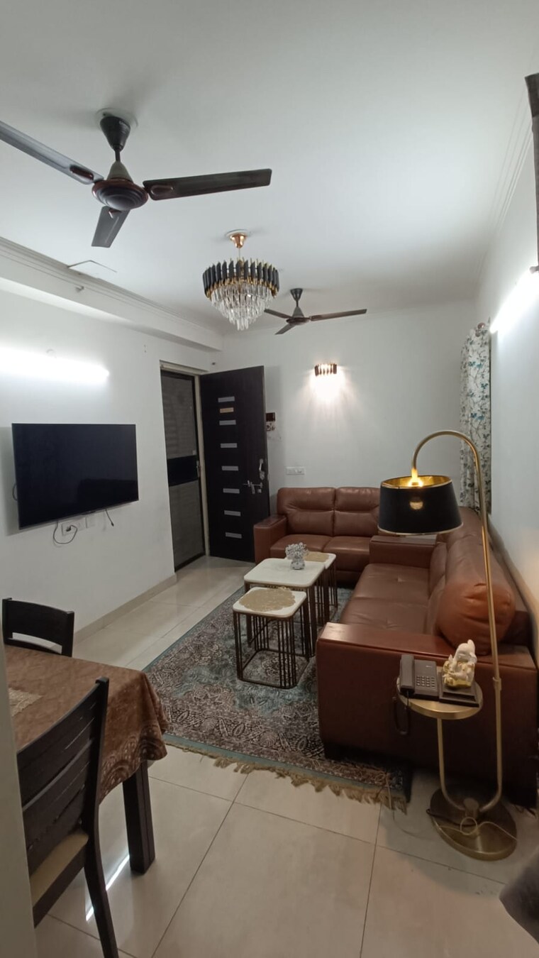 Living Room, gaur-city-2-14th-avenue 2 Bedroom 614 Sq.Ft. Apartment In Sector 16c Greater Noida Greater Noida 8733600