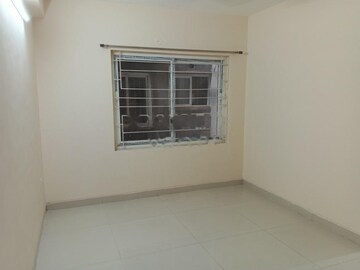 Room in 2 BHK Apartment at Aditya Silicon Heights, Gachibowli – for Rent