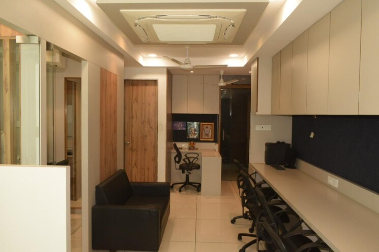 Team Area, vastrapur Commercial Office Space 756 Sq.Ft. In Vastrapur Ahmedabad 8733577