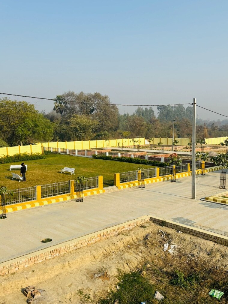 Exterior View, gomti nagar  2000 Sq.Ft. Plot In Gomti Nagar Lucknow 8733682