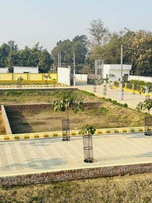  Plot For Sale in Gomti Nagar