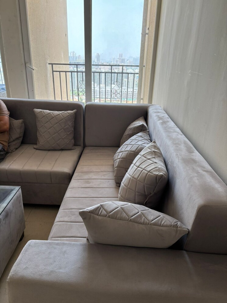 Living Room, signature-global-prime 2 Bedroom 834 Sq.Ft. Apartment In Sector 63a Gurgaon 8733667