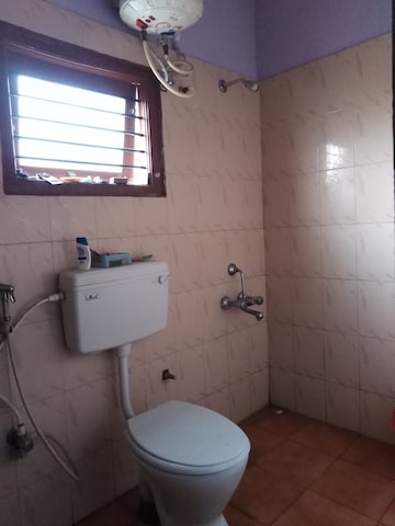 Bathroom in 1 RK Independent House at Rt Nagar – for Rent