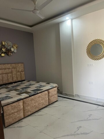 Bedroom in 4 BHK Builder Floor at M3M Atrium, Sector 57 – for Rent