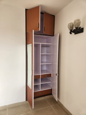 4 BHK Apartment For Rent in Ansal Sushant Estate, Sector 52