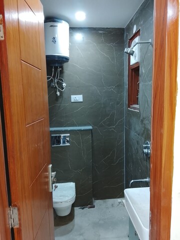 Bathroom in 2 BHK Builder Floor at Saket – for Rent