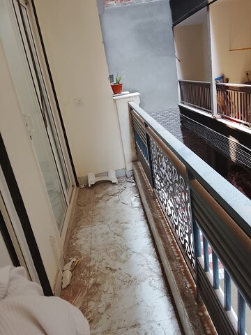 Balcony in 2 BHK Builder Floor at Saket – for Rent