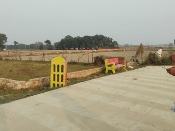  Plot – Exterior View View at Gosainganj - for Sale