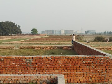 Plot Area in  Plot at Gosainganj – for Sale