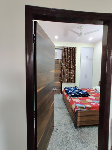 Bedroom in 2 BHK Builder Floor at M3M Atrium, Sector 57 – for Rent