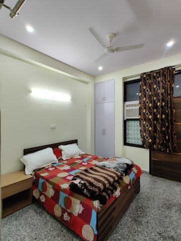 Bedroom in 2 BHK Builder Floor at M3M Atrium, Sector 57 – for Rent