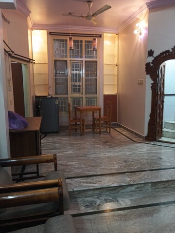 2 BHK Builder Floor For Rent in Koramangala