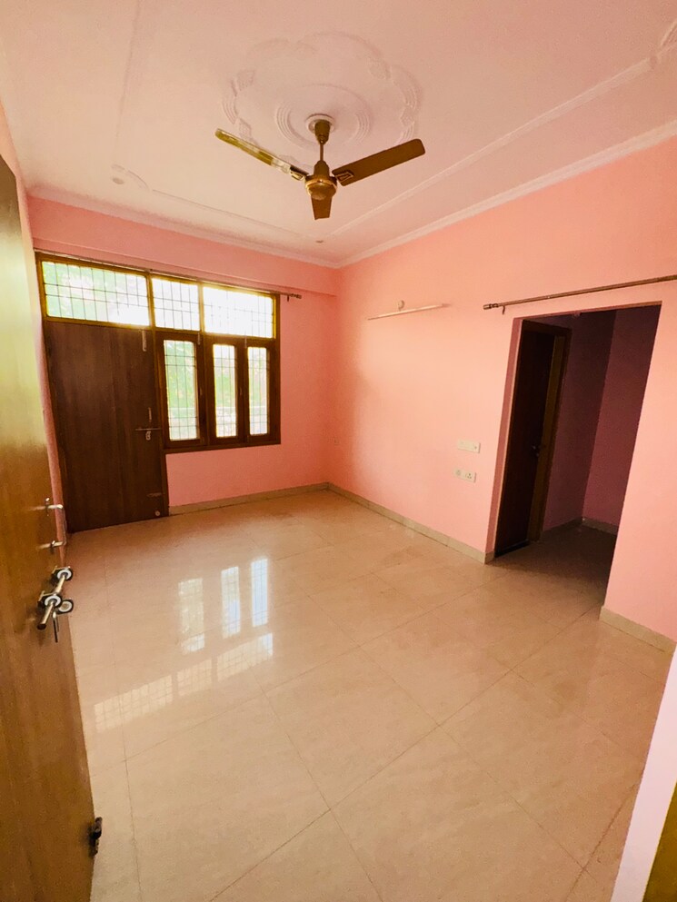 Bedroom, mahanagar 3 Bedroom 1350 Sq.Ft. Builder Floor In Mahanagar Lucknow 8734345