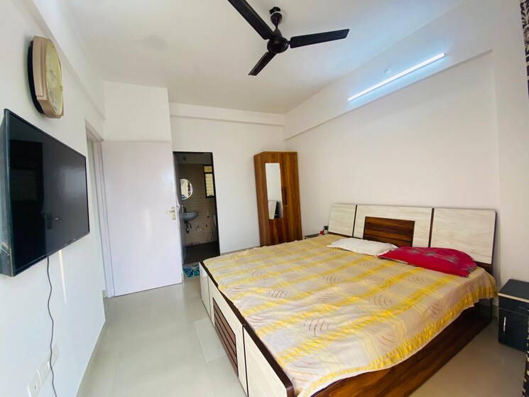 Bedroom, tata-la-montana-phase-1 2 Bedroom 992 Sq.Ft. Apartment In Talegaon Dabhade Pune 8734439