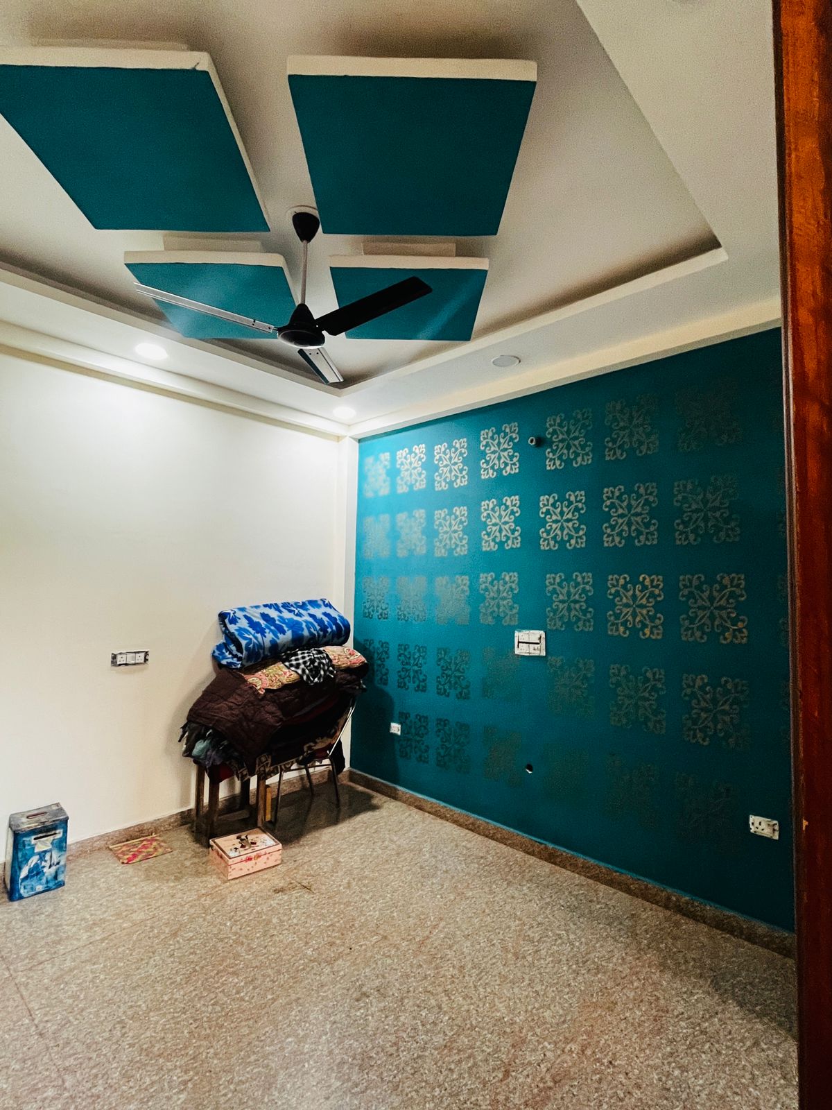 3 BHK Builder Floor For Rent in Sector 20