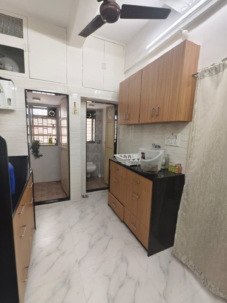 Kitchen, bandra west 2 Bedroom 750 Sq.Ft. Apartment In Bandra West Mumbai 8734457