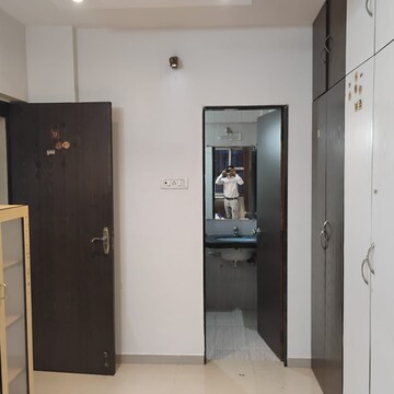 Building Lobby in 3 BHK Apartment at Bhoomi Hills, Kandivali East – for Sale