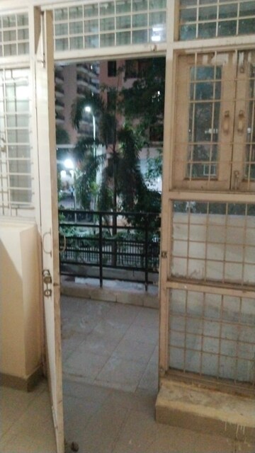  Pg For Rent in Cosmos Golden Heights, Sain Vihar