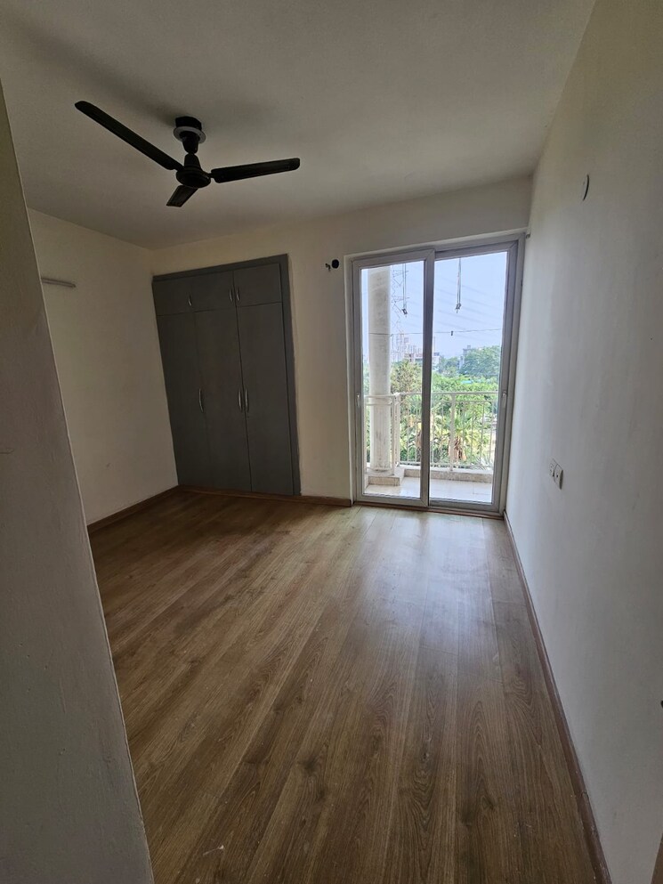 Room, emaar-gurgaon-greens 3 Bedroom 1650 Sq.Ft. Apartment In Sector 102 Gurgaon 8734583