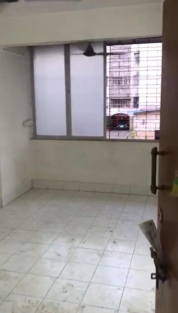 Bathroom in 1 BHK Apartment at Suchidham Complex, Goregaon East – for Rent